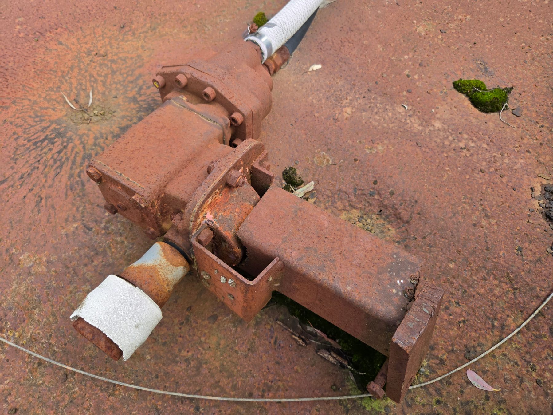 Tractor PTO Hyd. Pump - photo 2
