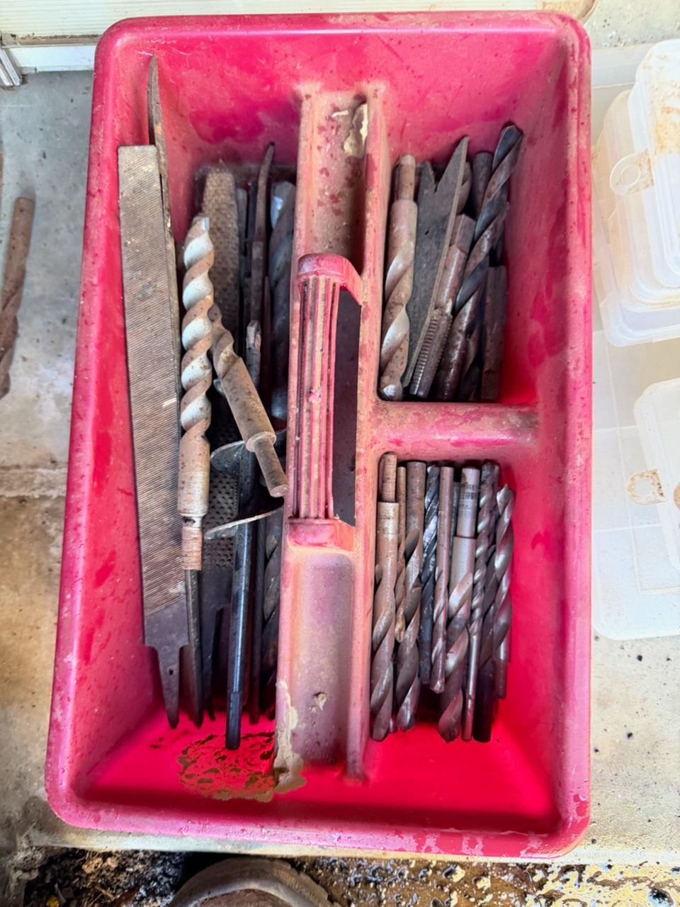 Assorted large drill bits and files in carry case & assorted storage containers - photo 2