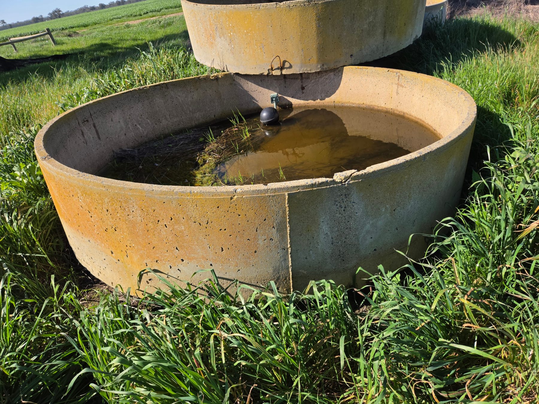 10ft Stock Trough with Ball Valve (Zx) - photo 1