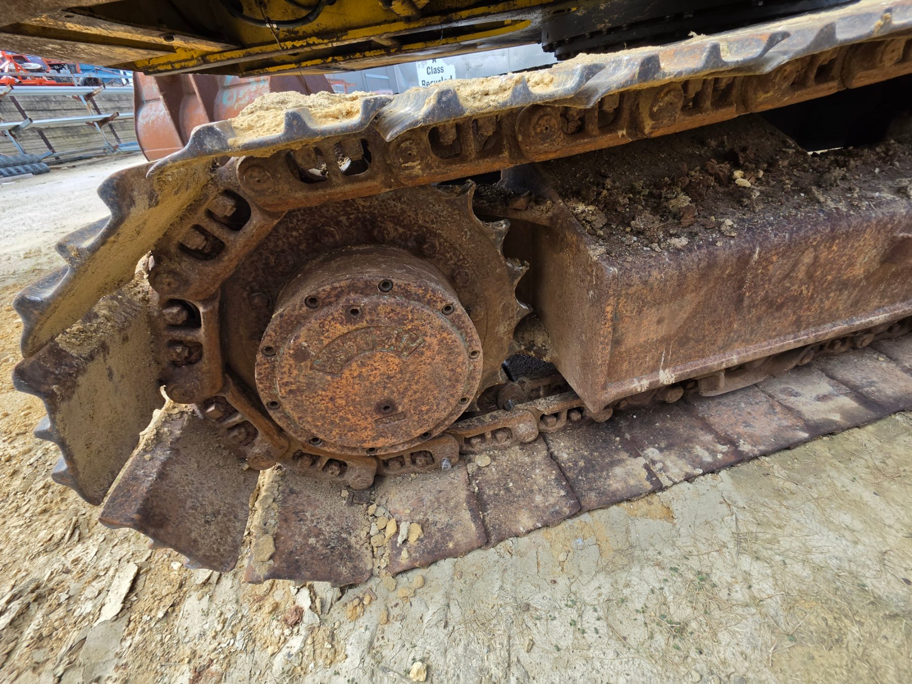 Komatsu PC-120 Excavator - photo 6