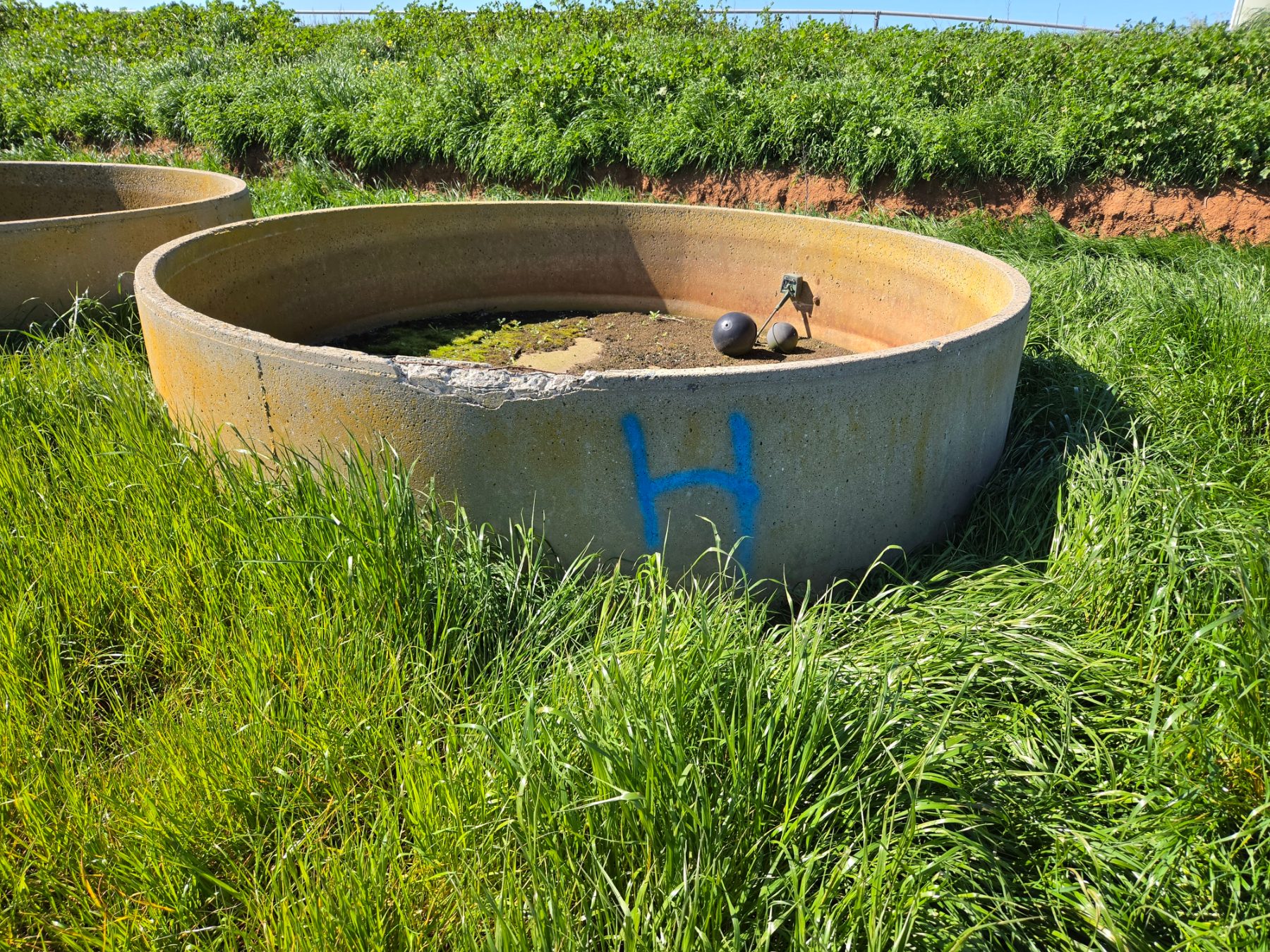 10ft Stock Trough with Ball Valve (H) - photo 1