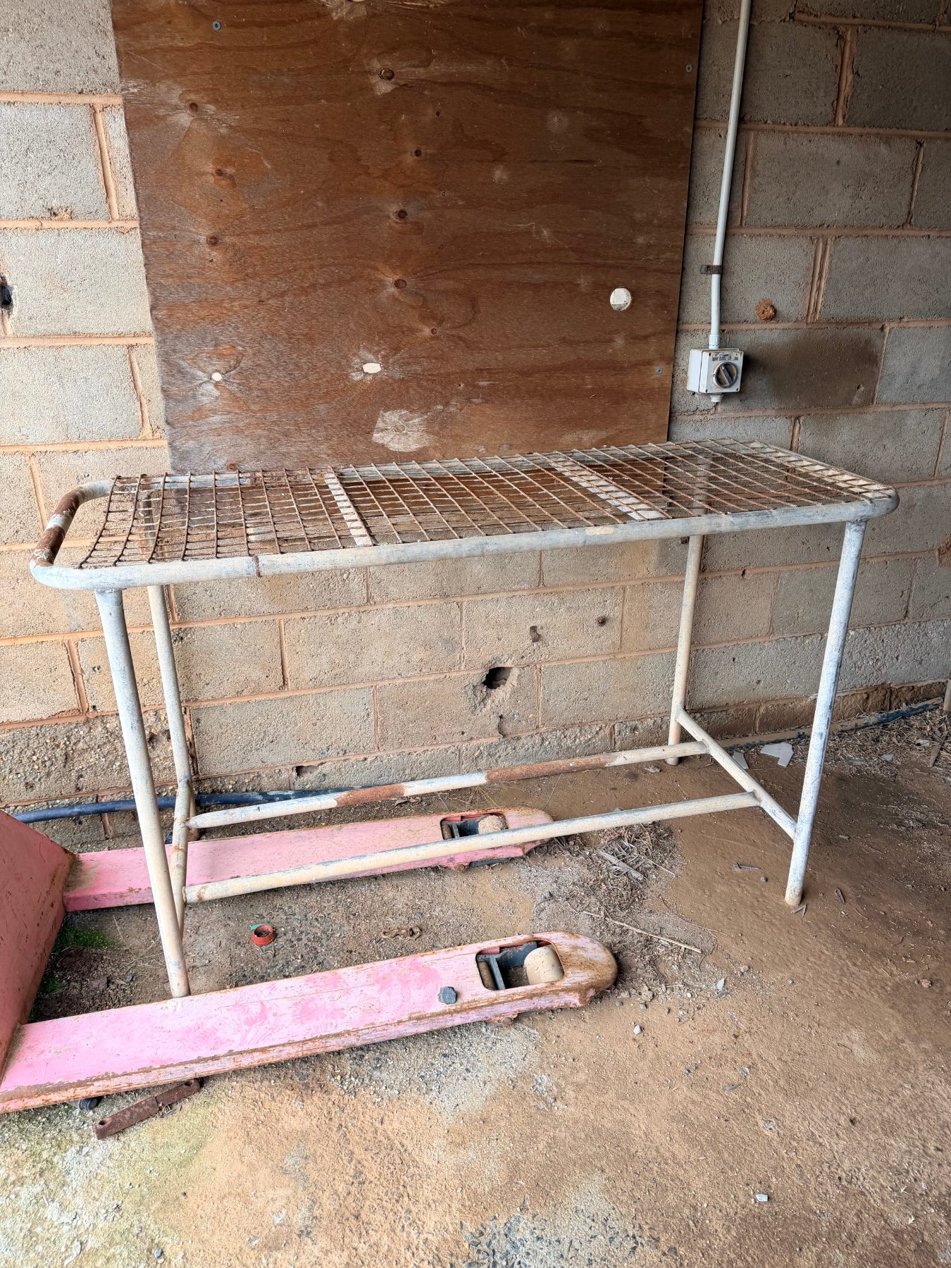 Steel workbench