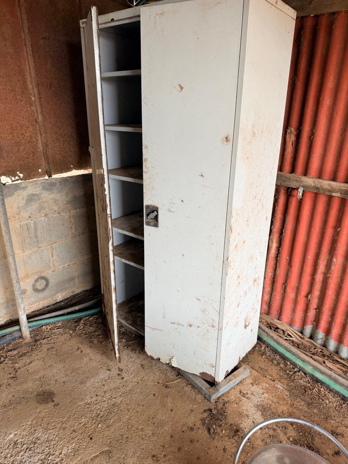 Steelco storage cabinet - photo 2