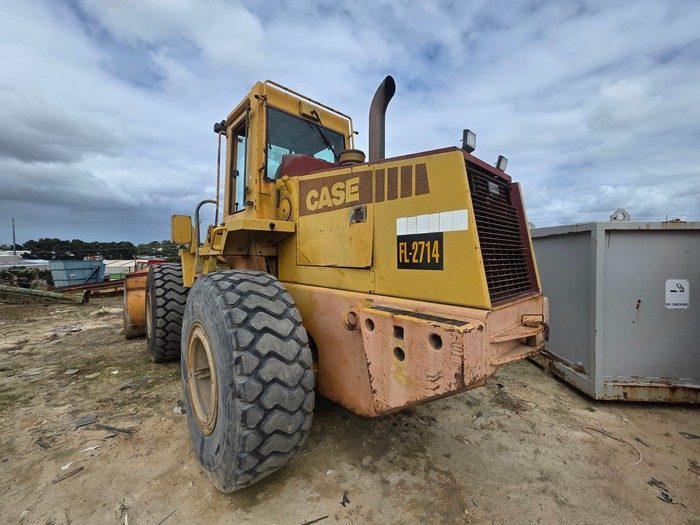Case 621ZF Wheeled Loader - photo 8