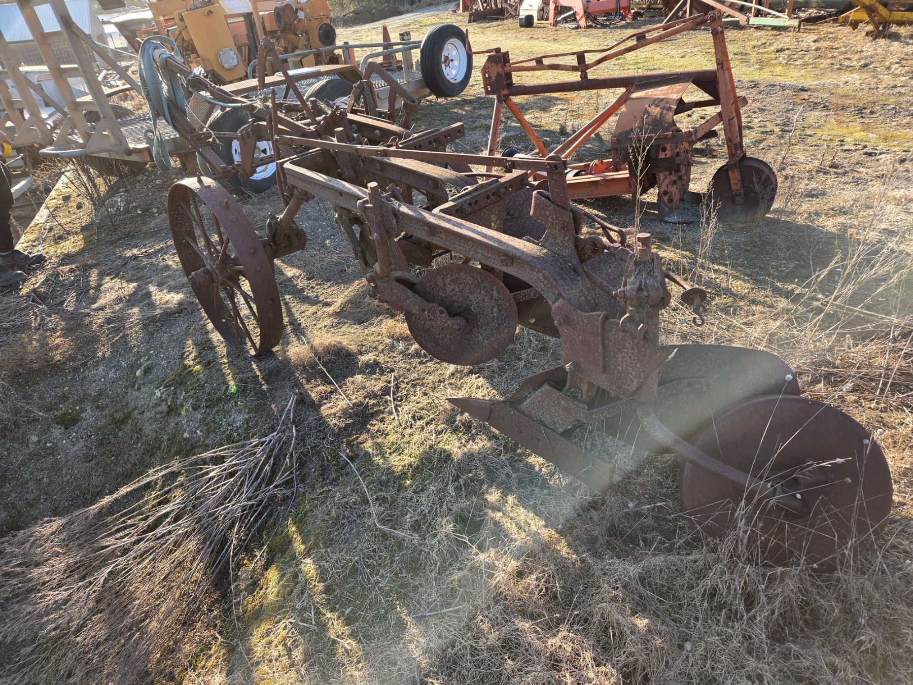 Garden Art 3 Furrow Plough - photo 4