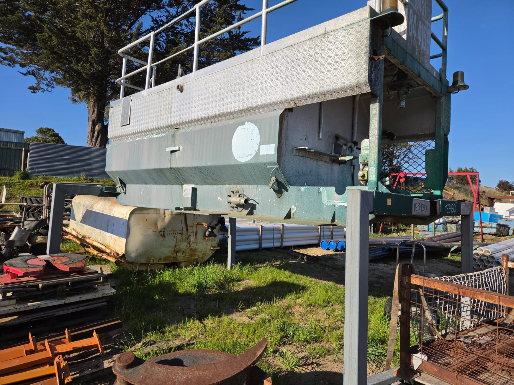 10,000 Ltr Alloy Water Tank - photo 3