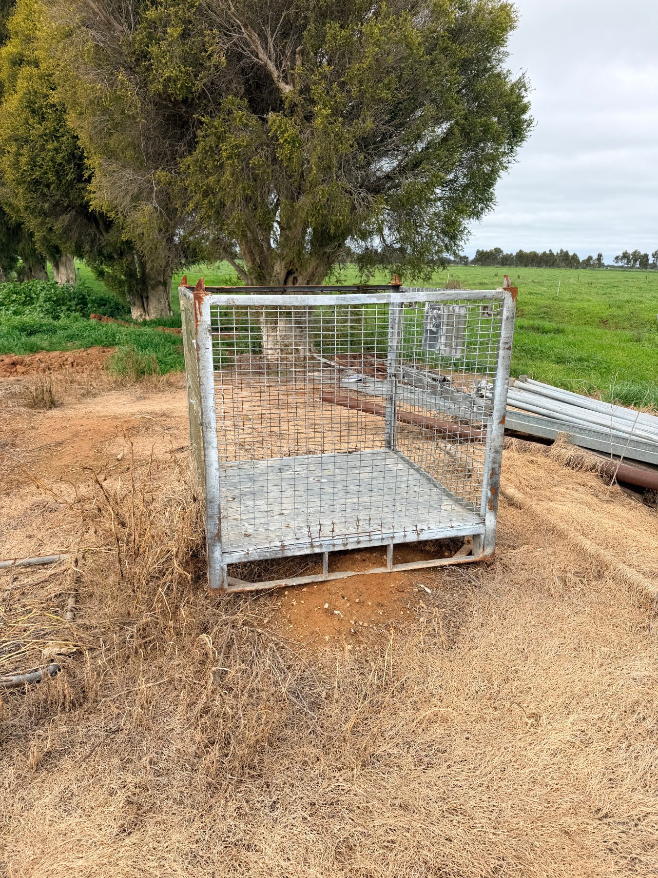 1150mm x 1150mm work platform - photo 2