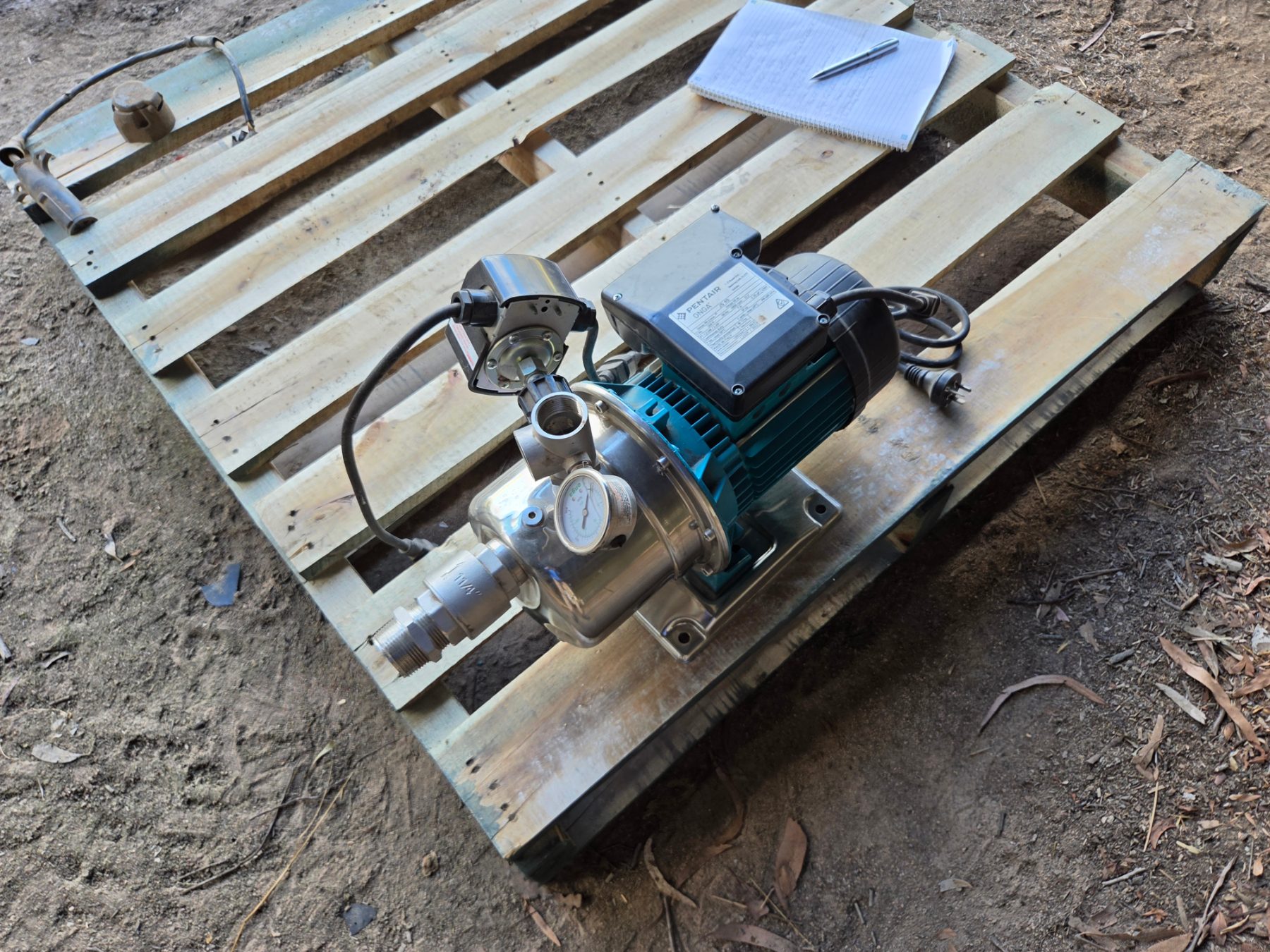 New - Un-used Onga Pentair Domestic Pressure Pump - photo 3