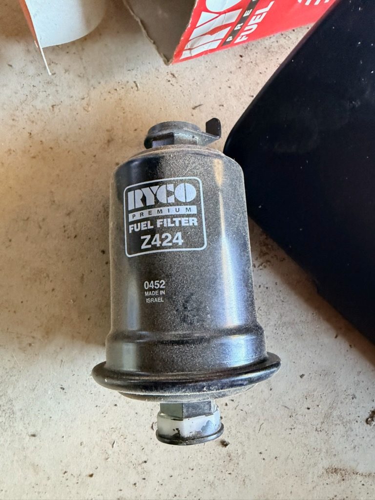 Canopy vent, Ryco fuel filter, and flashing light - photo 2