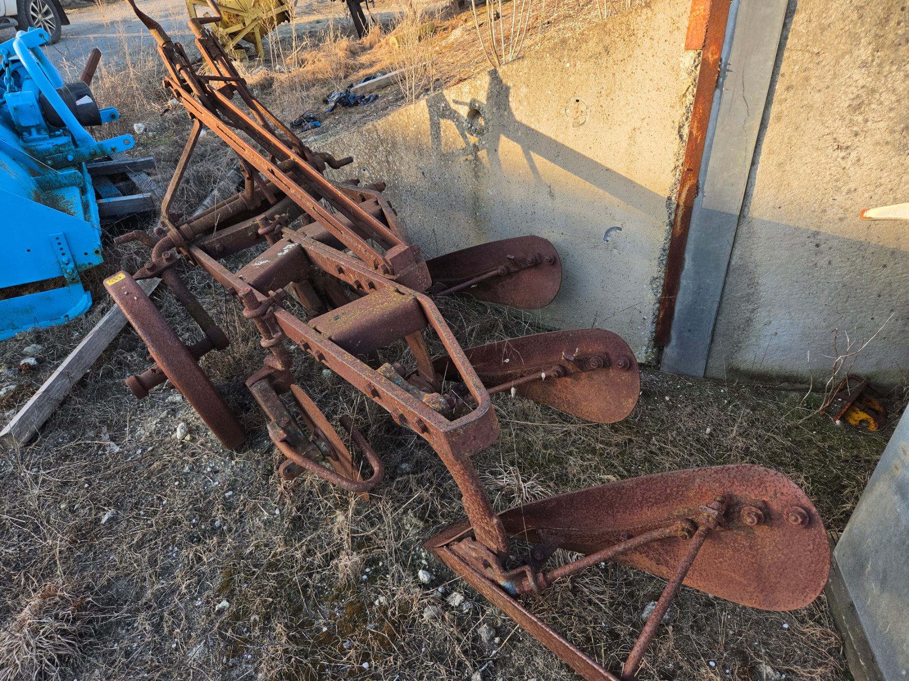 Garden Art 3 Furrow Plough (Copy) - photo 1