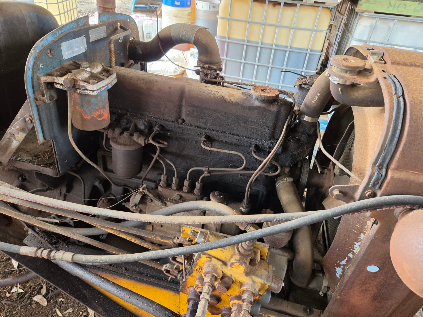 Fordson Major with Forklift - photo 10