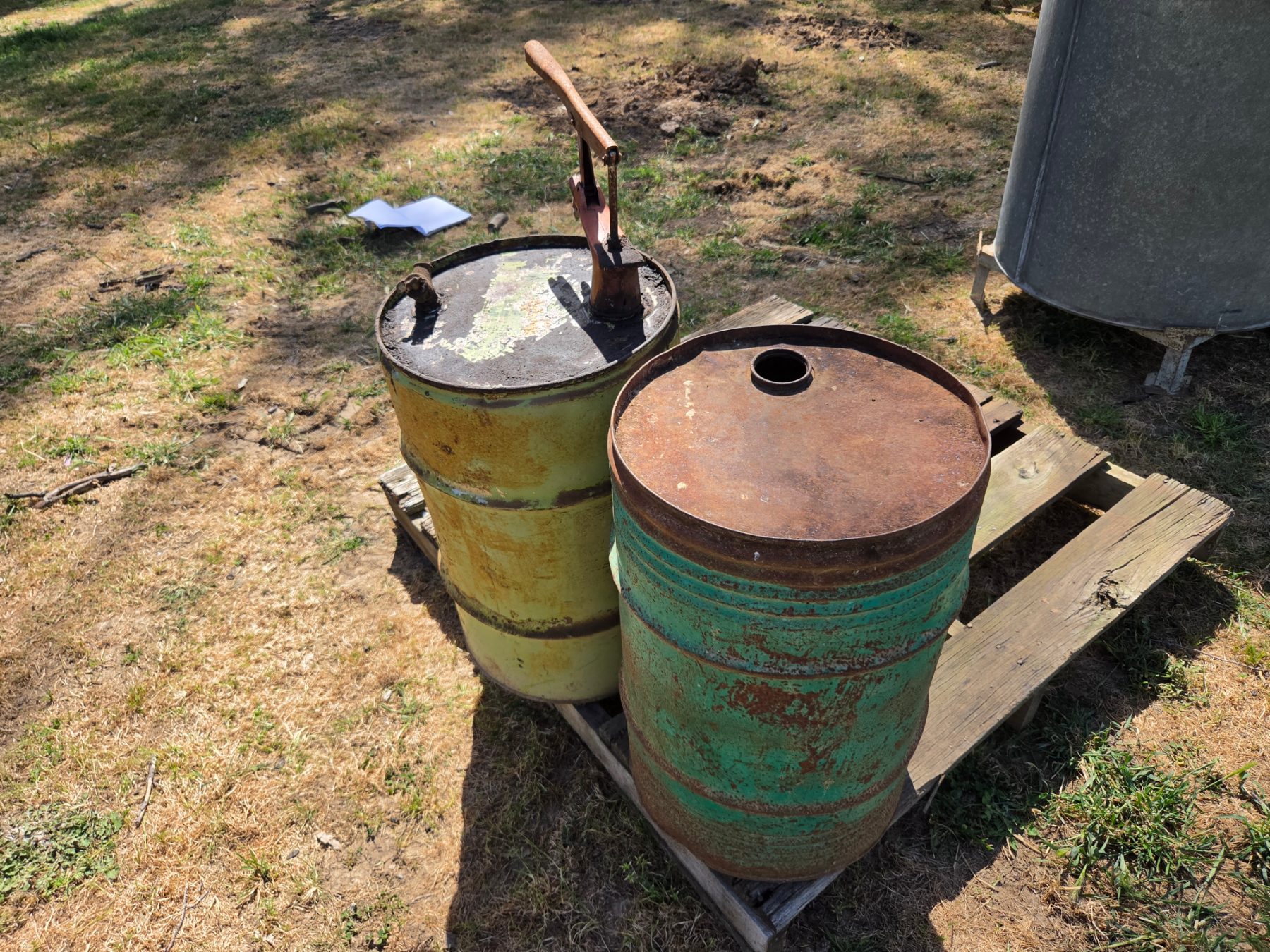 Used - Oil Drum Pump - photo 3