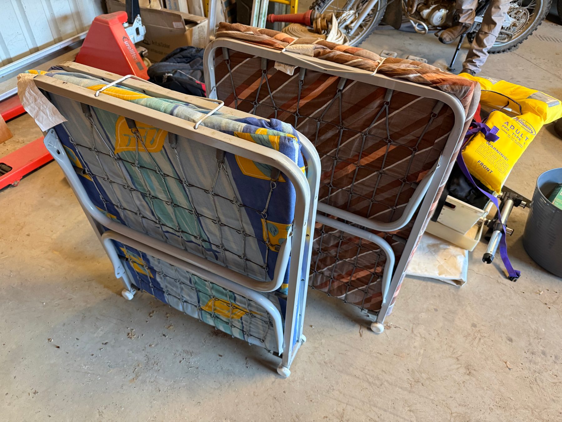 2 x camping stretchers and mattresses