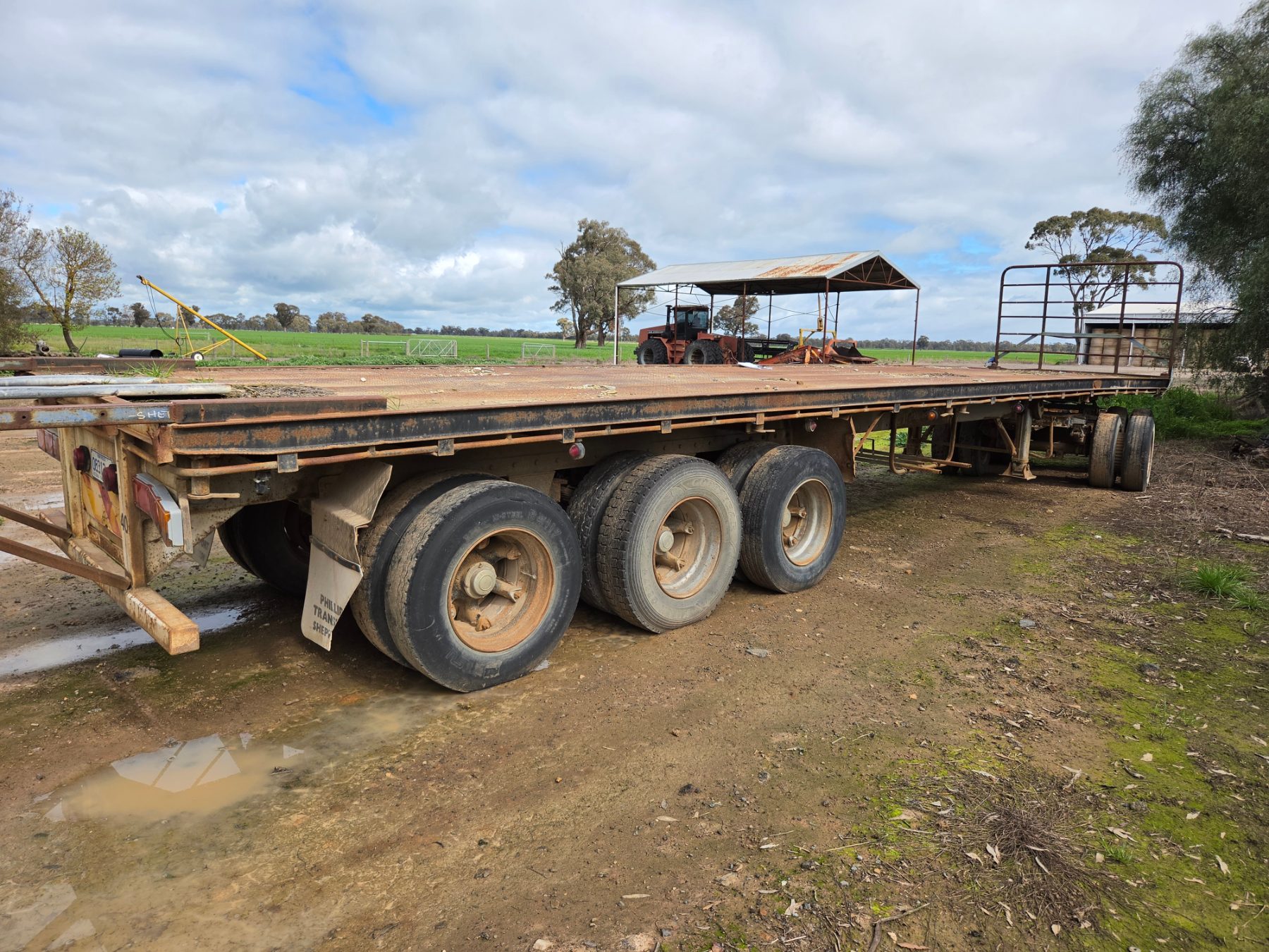 44ft H/duty Tri-axle Farm Hay Trailer