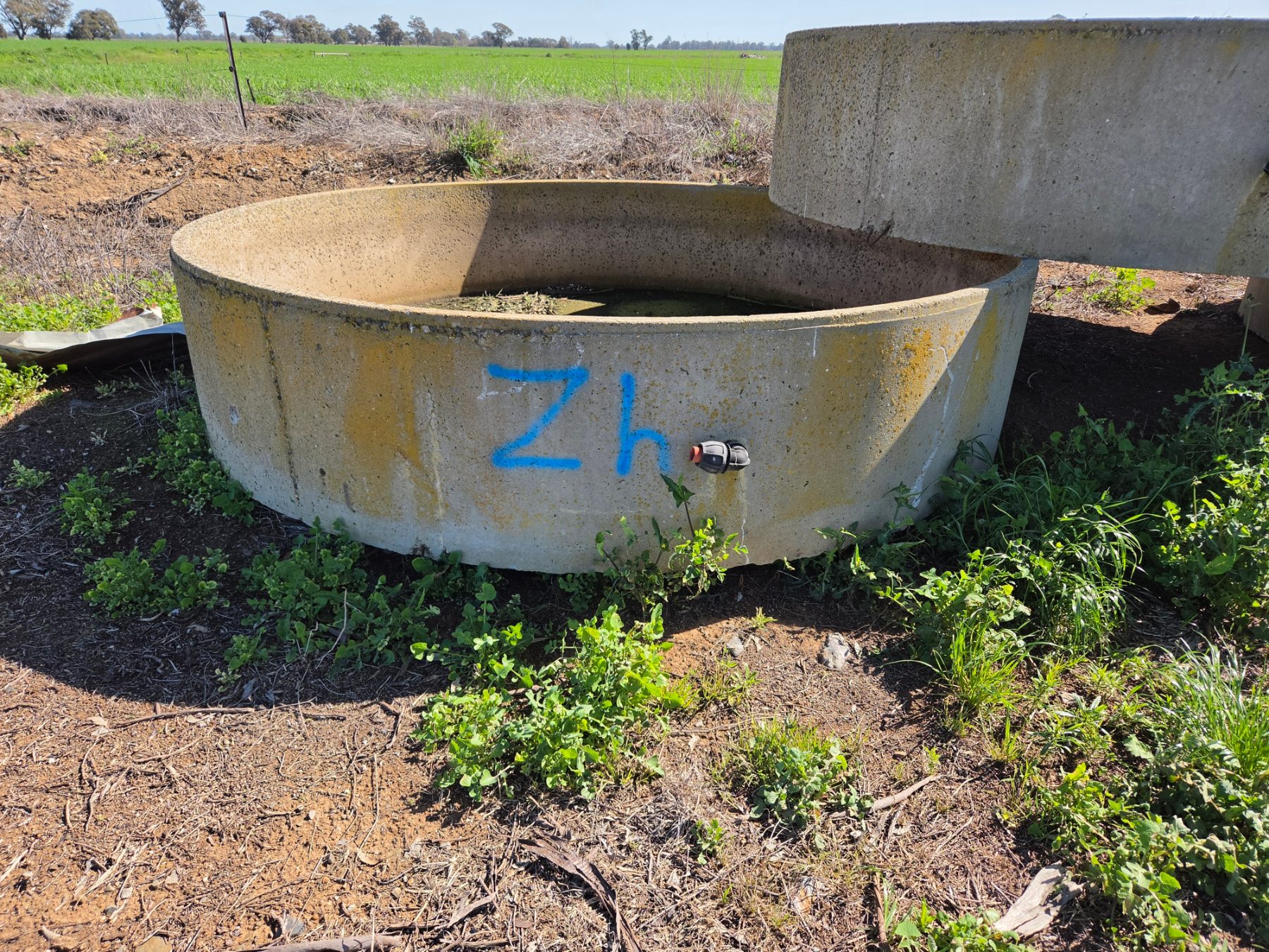 10ft Stock Trough with Ball Valve (Zh) - photo 1