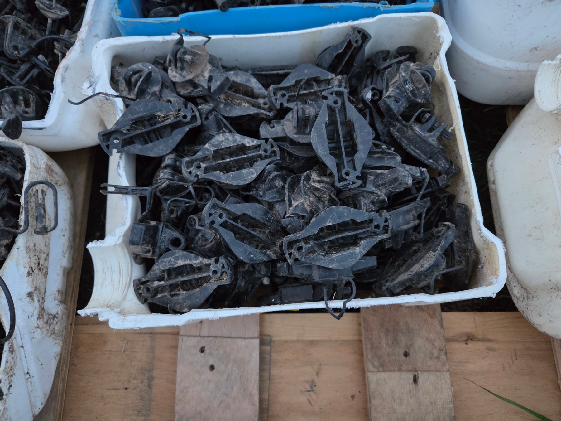 Used - Bucket (J) of Electric Fence Insulators - photo 2