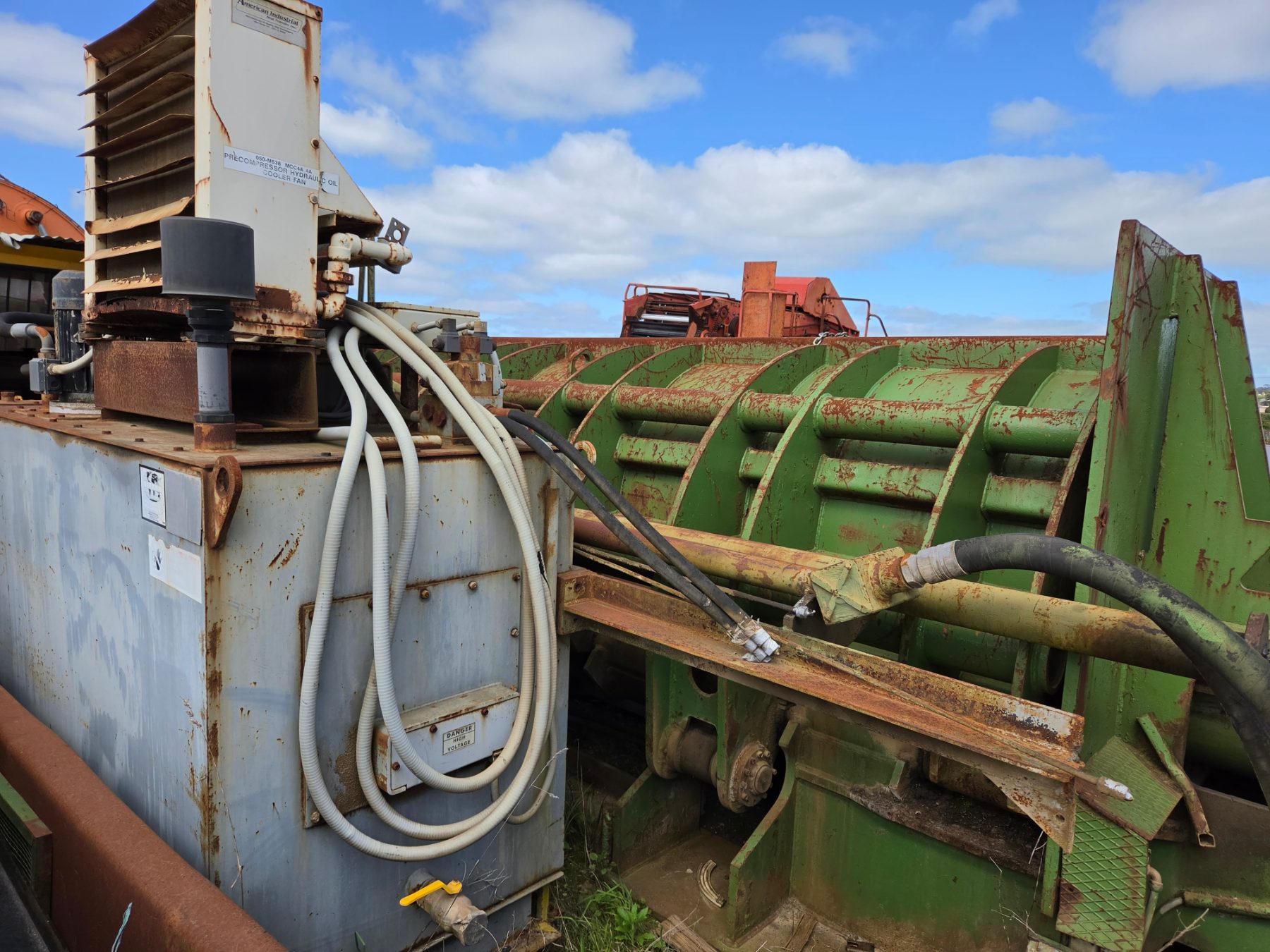 Sierra 500 Ton Scrap Metal Press - photo 4