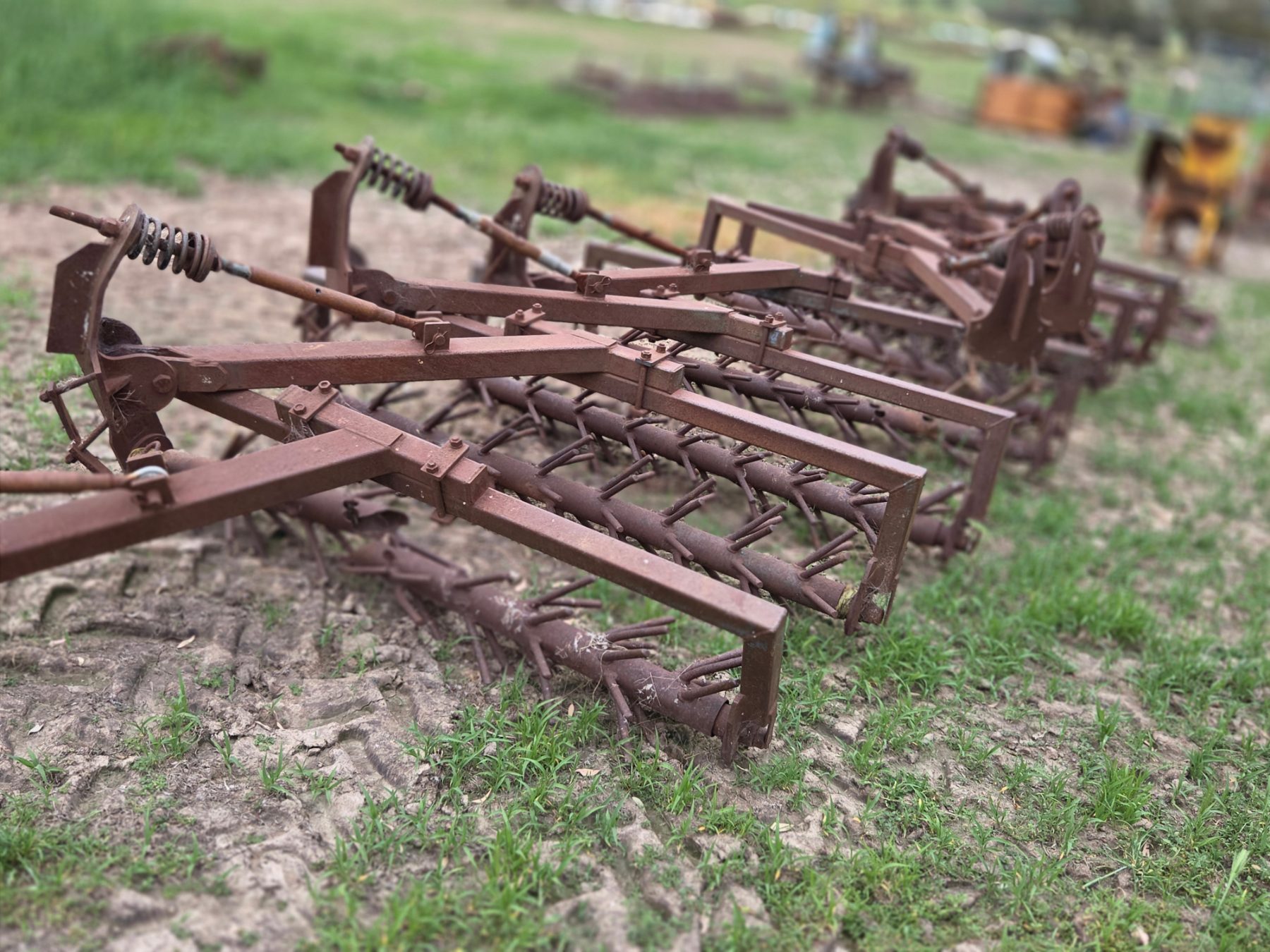 Used - K-Line Rotary Spike Harrows - photo 3