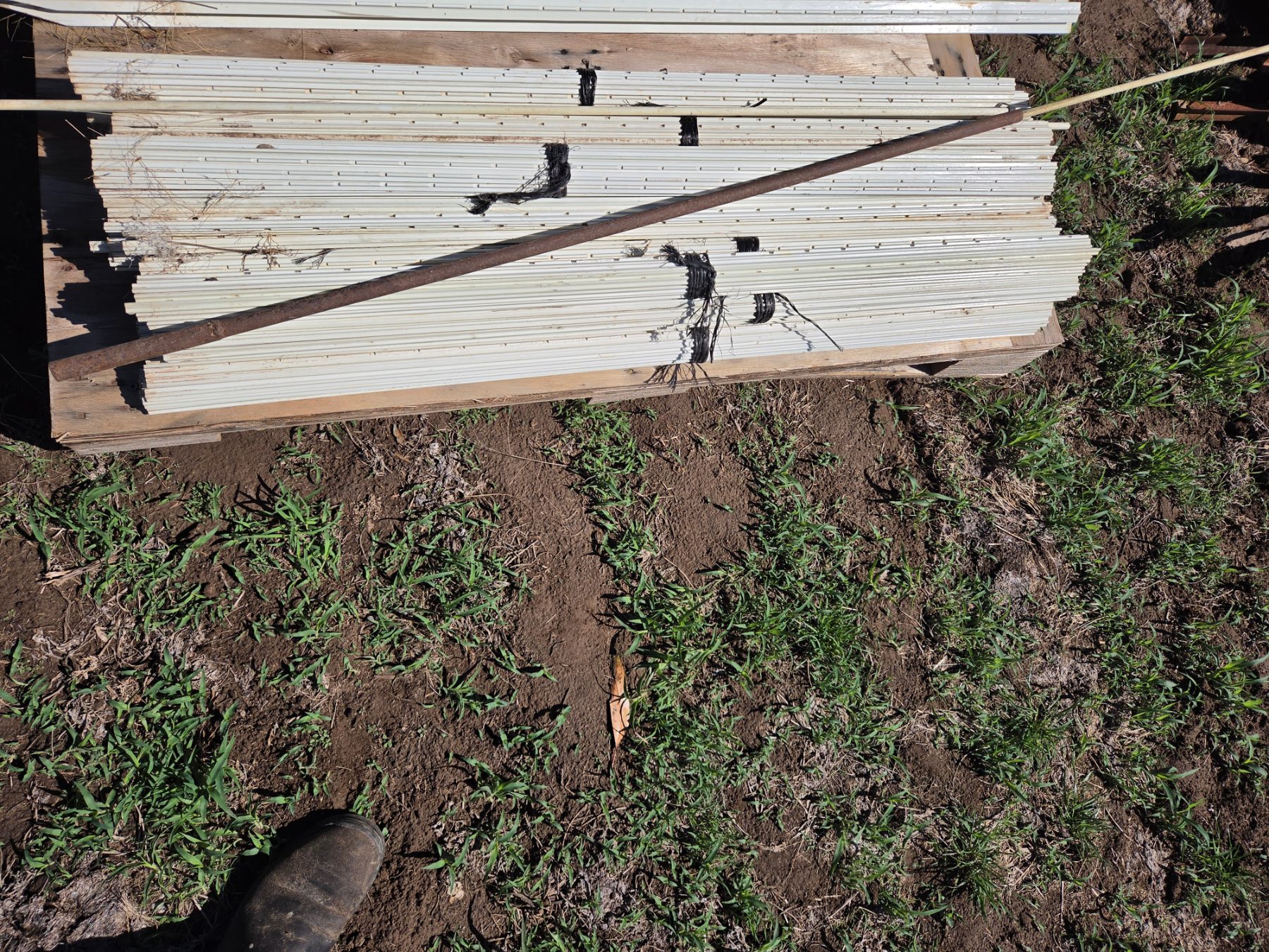 New - Fibreglass Elec. Fence Droppers & Rod Post Rammer - photo 2