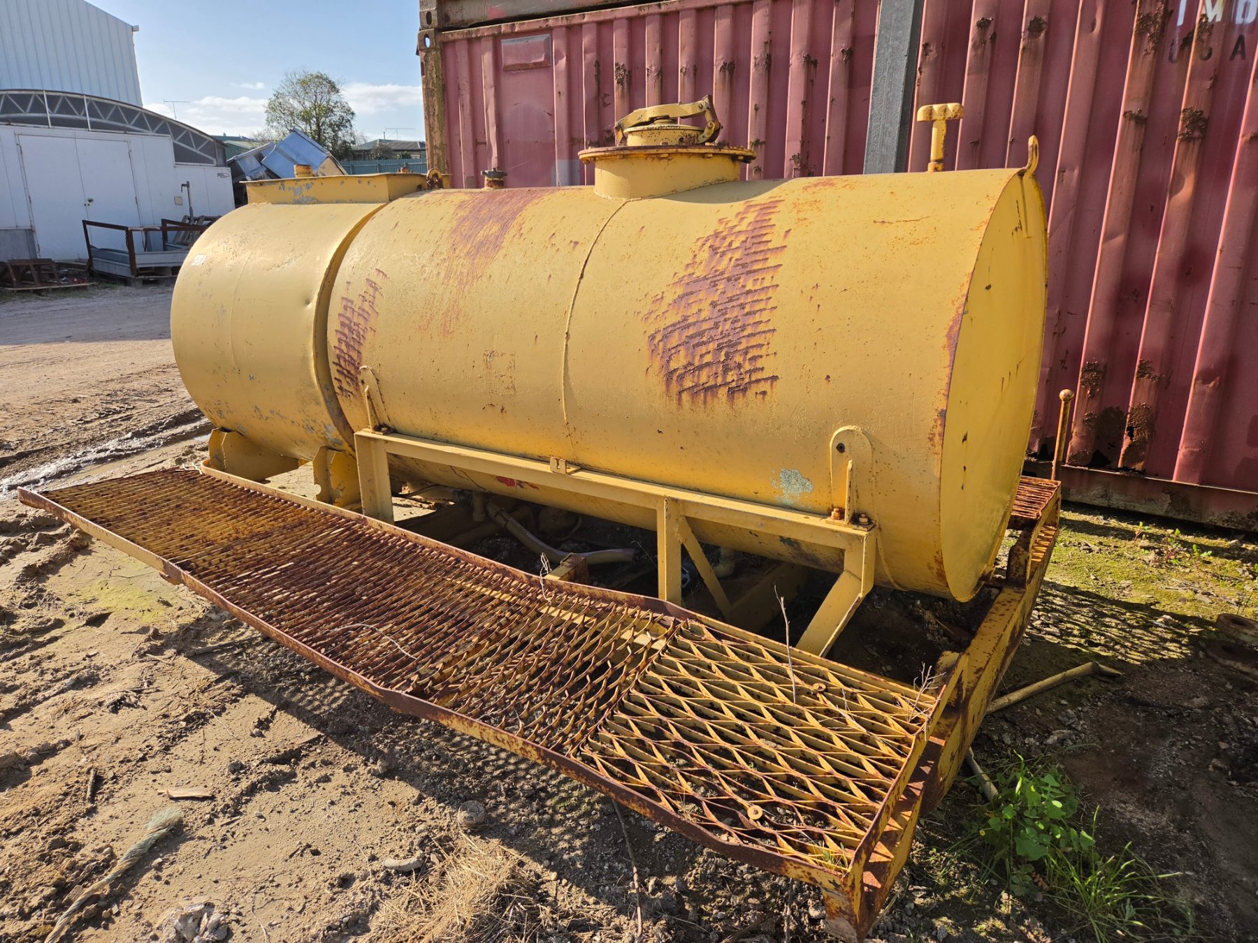 Slip-on Dual Fuel Tanks - photo 1