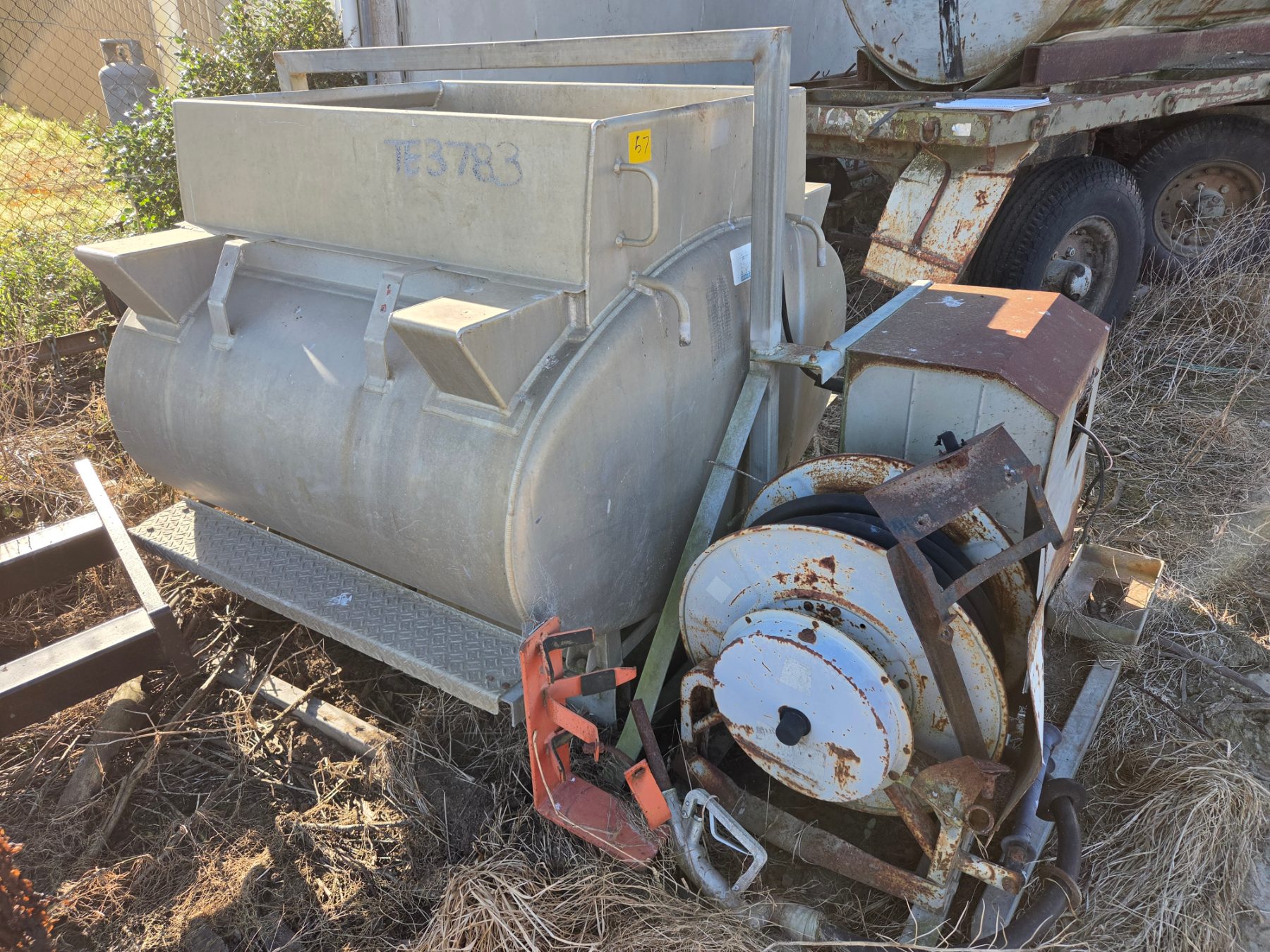 1,500 Ltr Alloy Slip-on Diesel Tank - photo 1