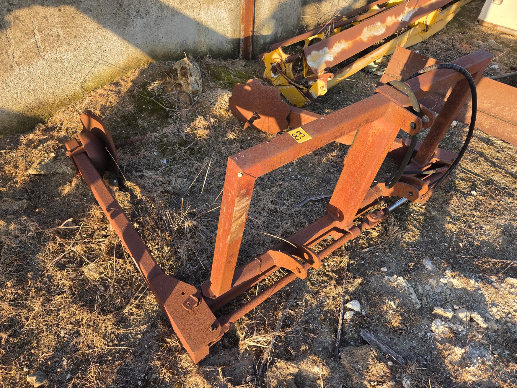 3pl Hyd. Hay Grab & Un-Roller - photo 4