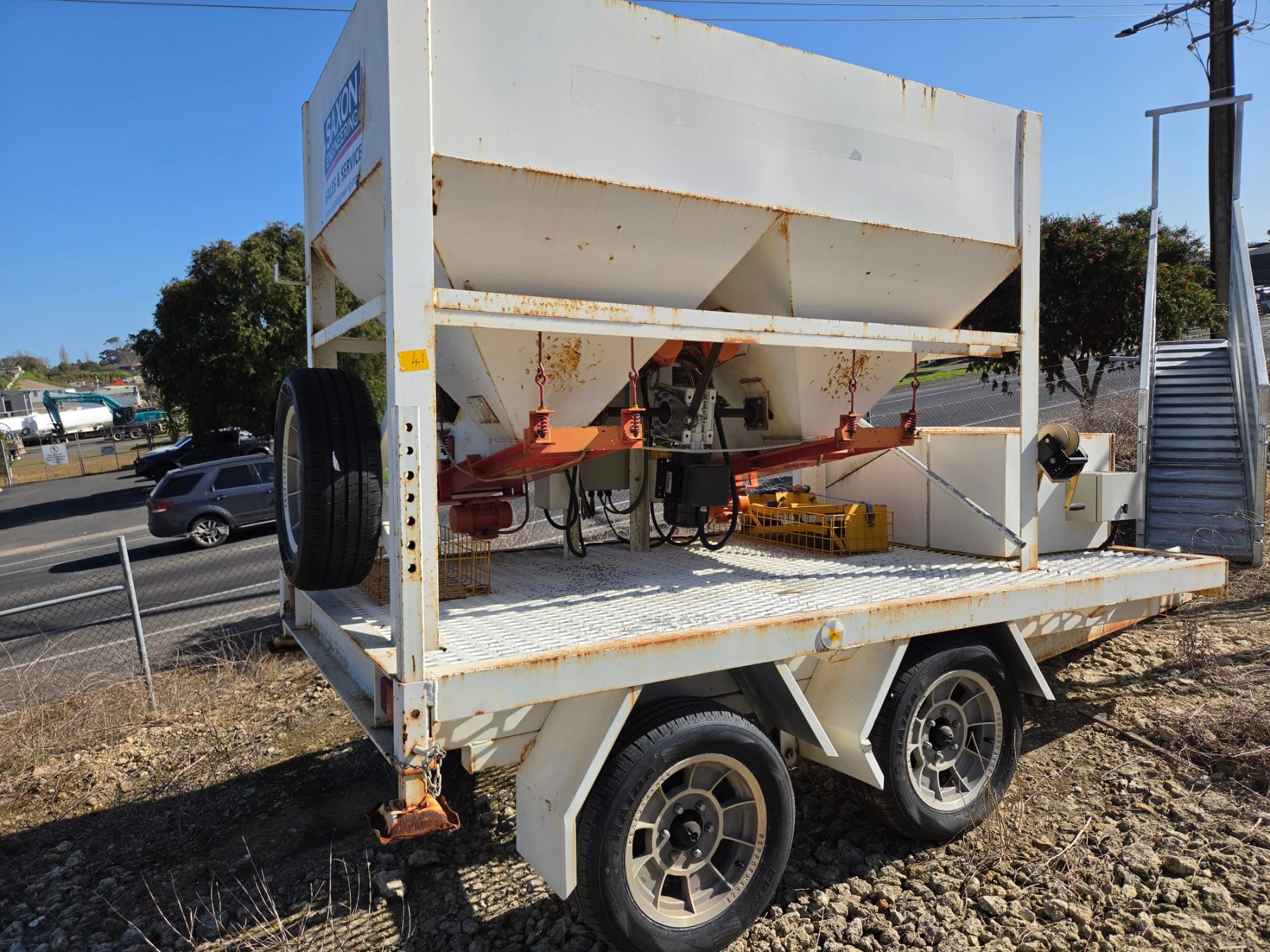 SES Sandbagging Trailer - photo 2