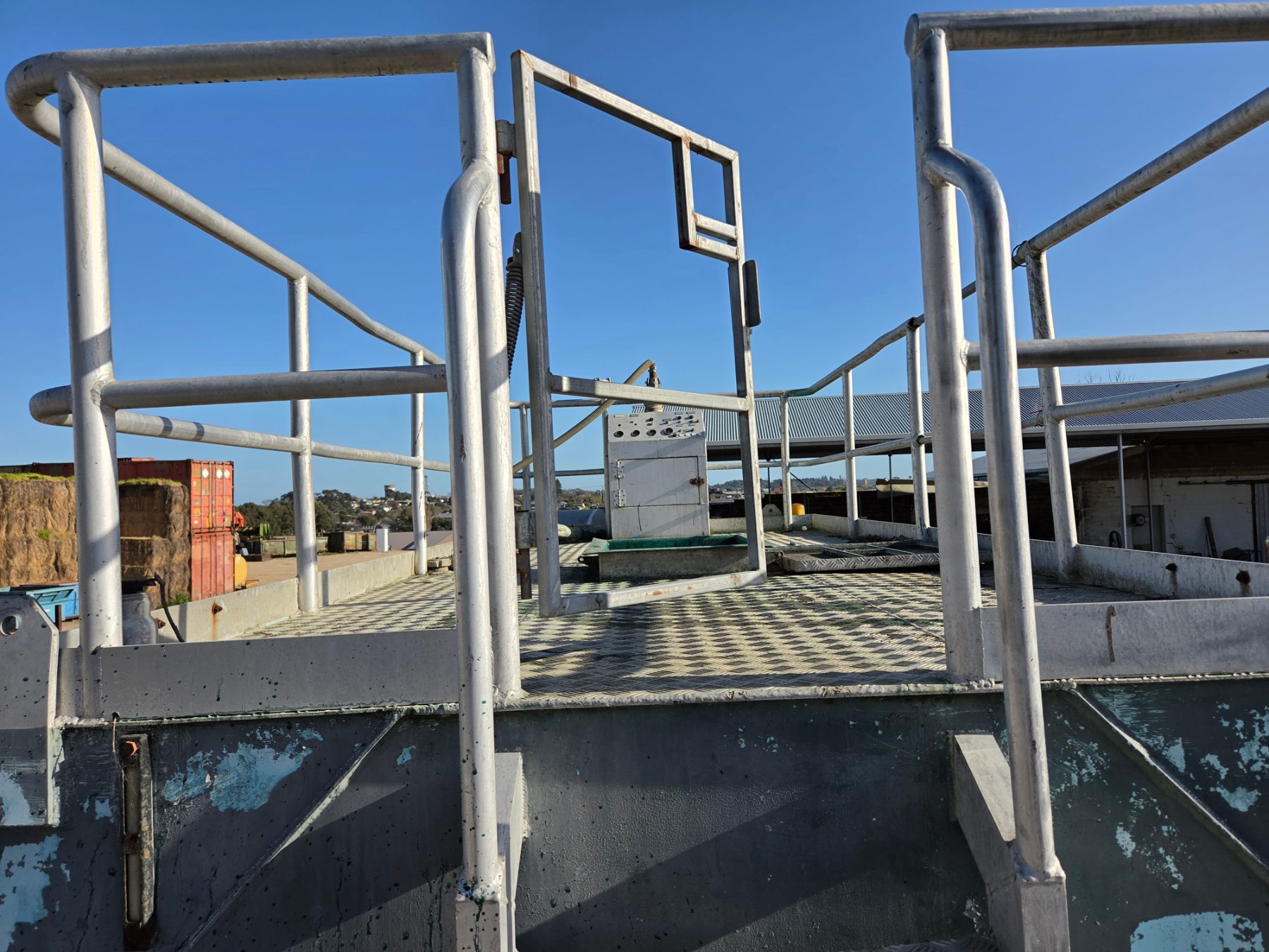 10,000 Ltr Alloy Water Tank - photo 5