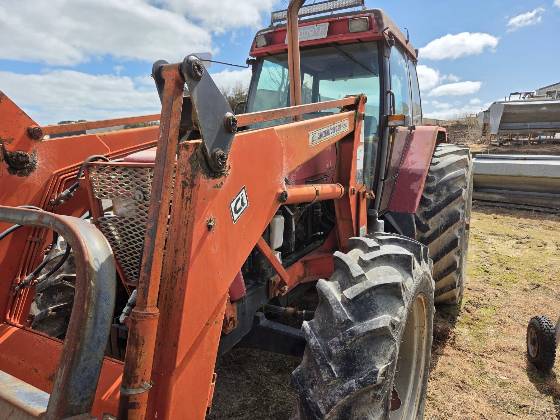 Case 5150 FEL Tractor - photo 5