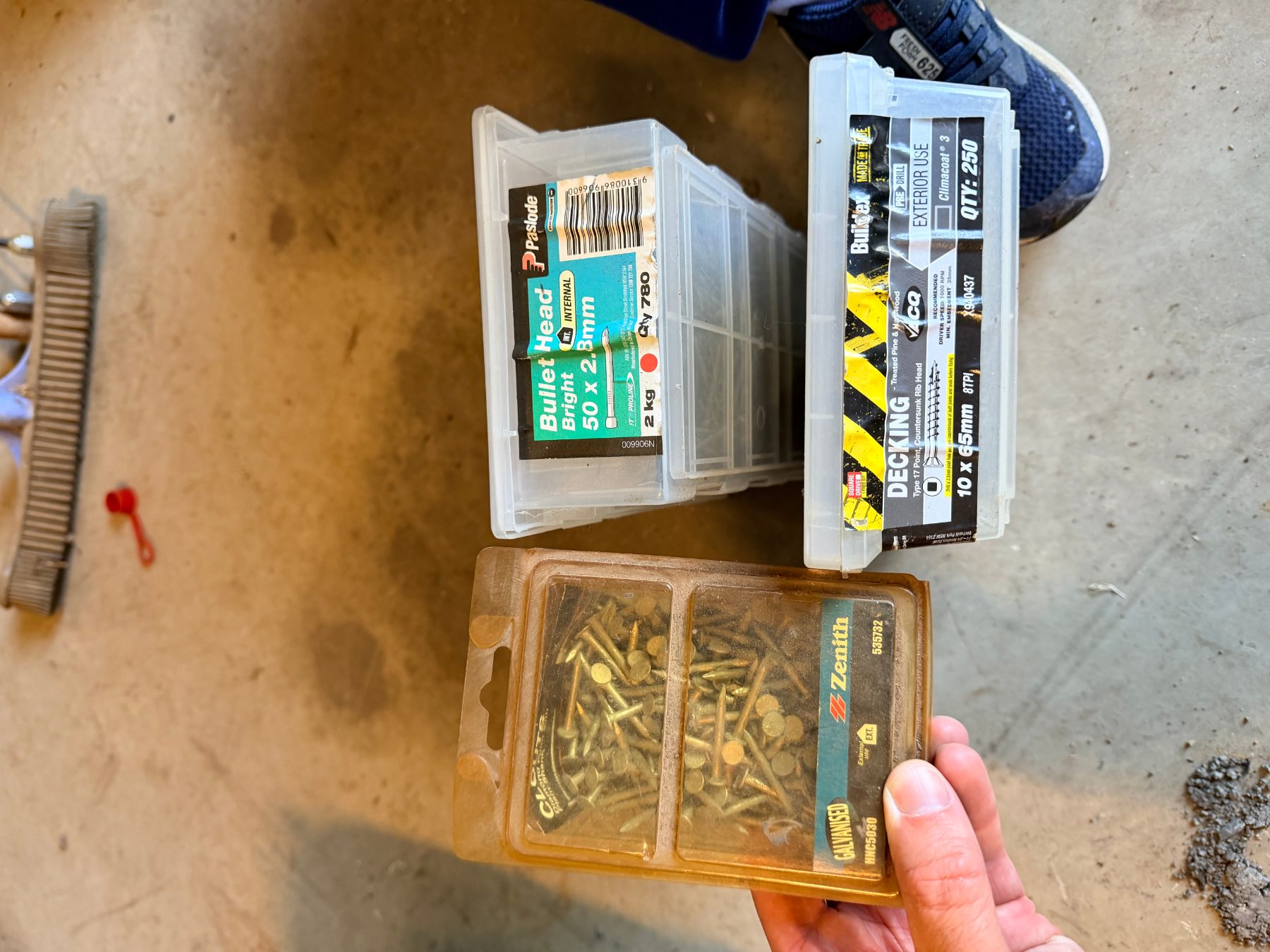 Assorted nails and decking screws - photo 2