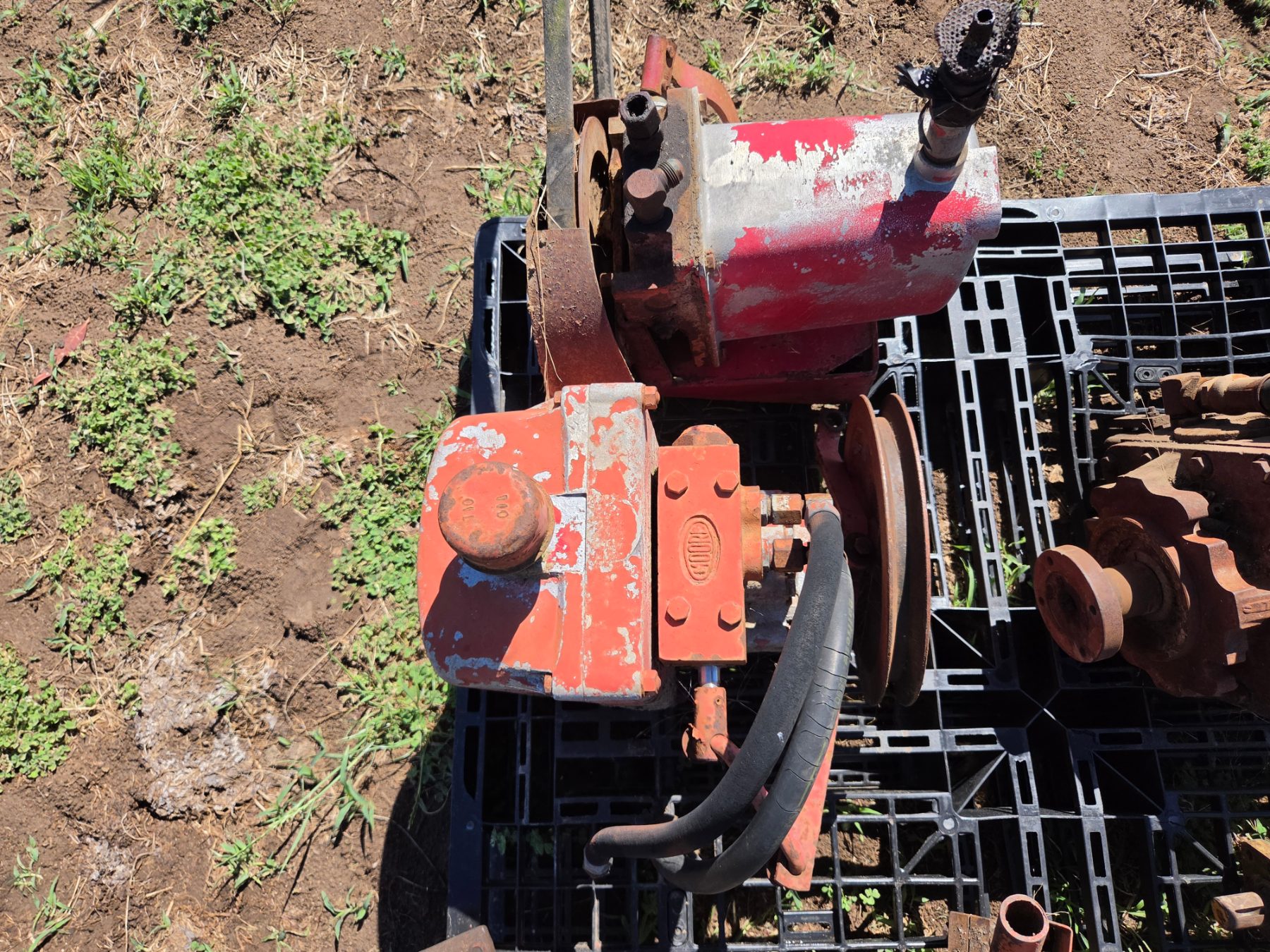 Used - 2x Hydraulic Pumps - photo 3