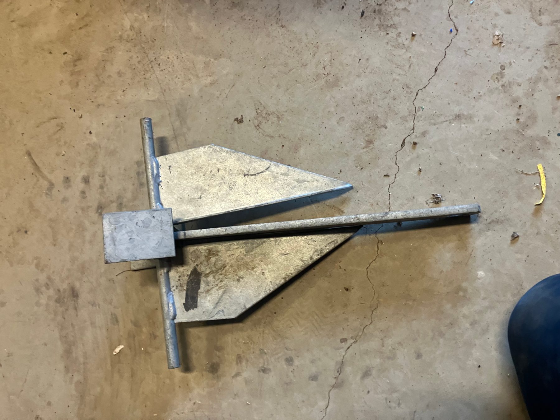 Boat anchor to suit small boat