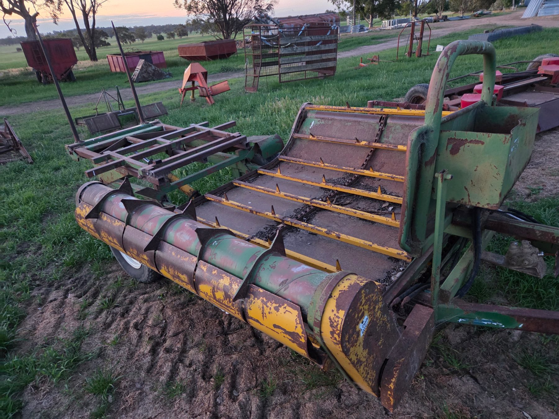 Used - Econo-Feeder Hay Sidewinder Feedout Wagon - photo 1
