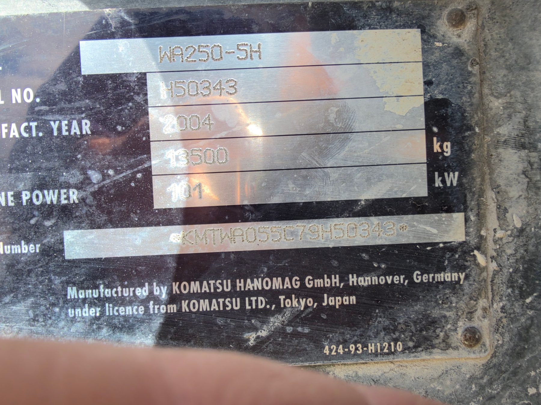 Komatsu WA-250 Industrial Loader - photo 8