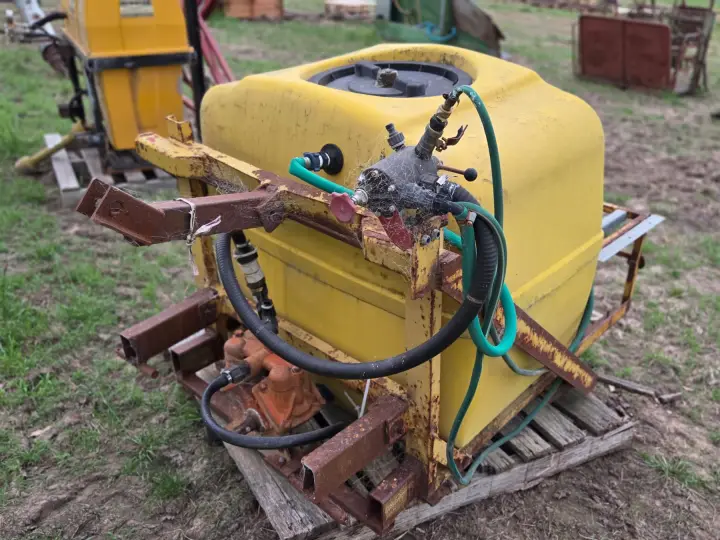 Used - Hardi 3pl 400 Ltr Spray Tank