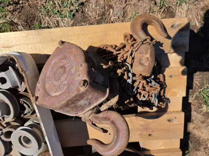 Used - 1 Ton Endless Chain