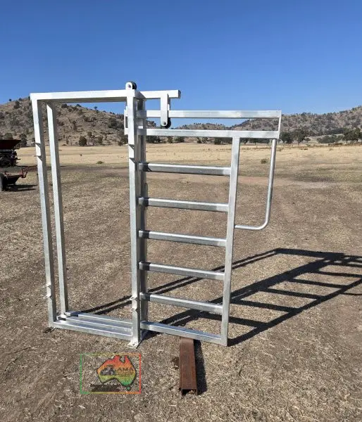 New Galv. Cattle Yard Backing Gate