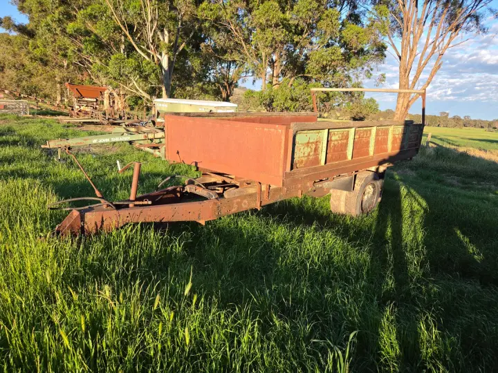 Used - Farm Hyd. Tipping Trailer