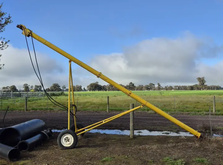 6x24 Hydraulic Drive Grain Auger