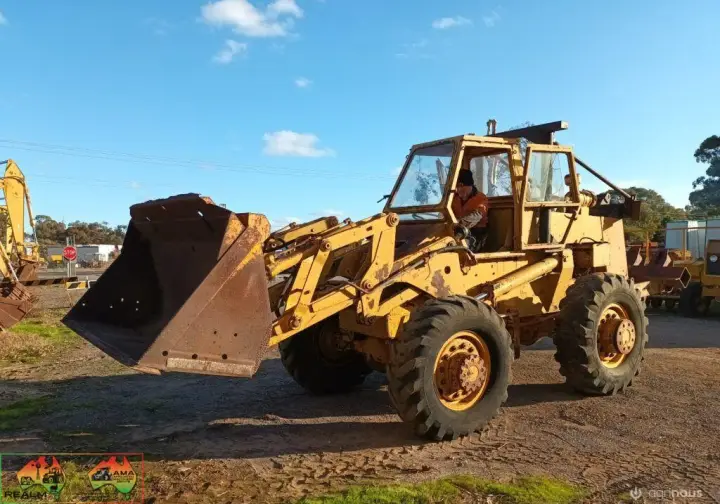Case W10E Loader