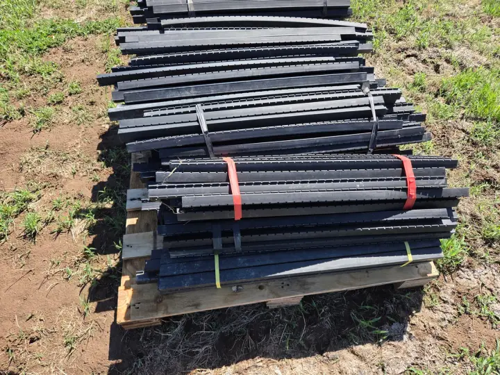 Used - Pallet (A) of Electric Fence Poly Droppers