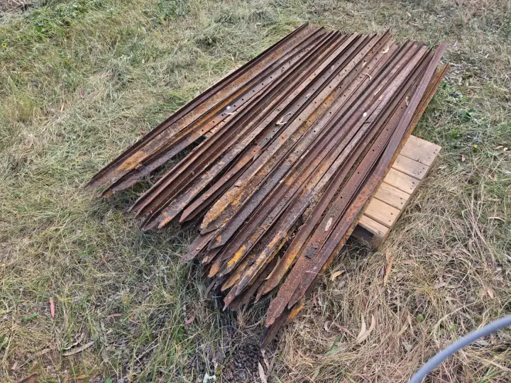 Used - 40x 1650mm Steel Posts