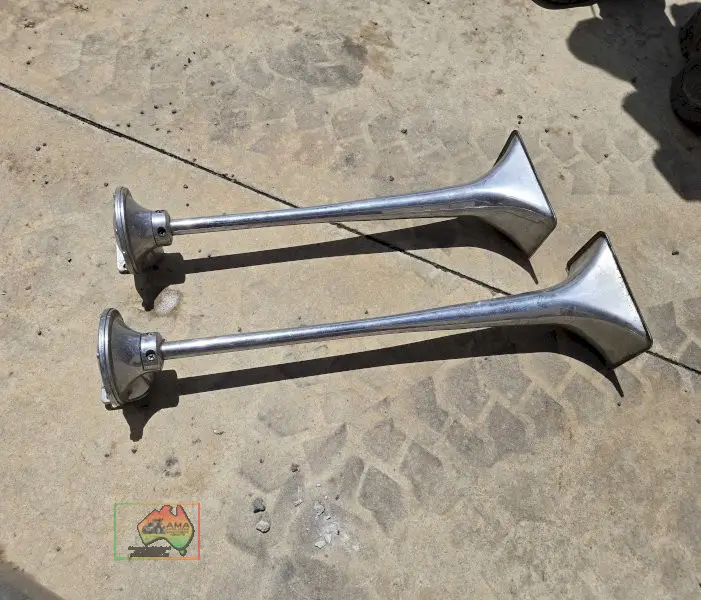 Pair of Truck Air Horns
