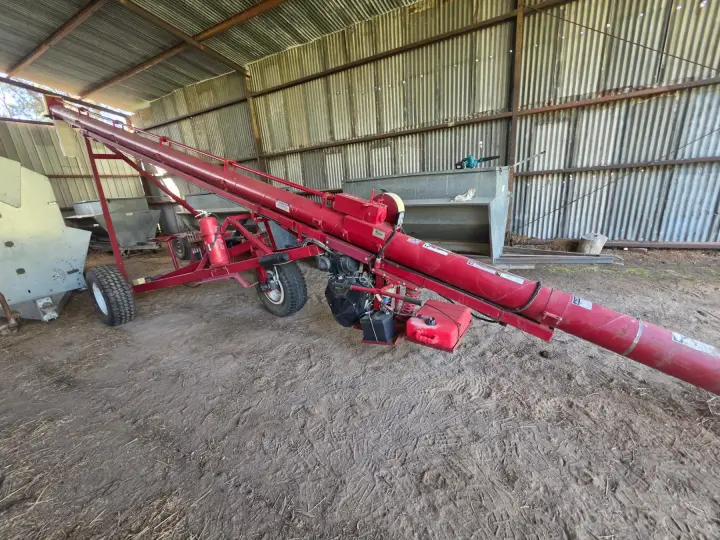 Used - 2022 Vennings 9x35 Auger