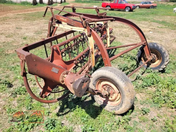 NH-55 Ground Drive 8ft Hay Rake