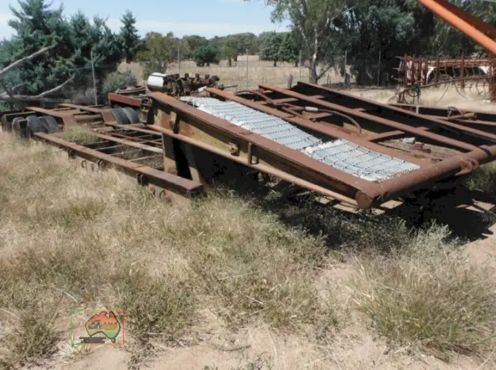 H/Duty Tri-Axle Low loader