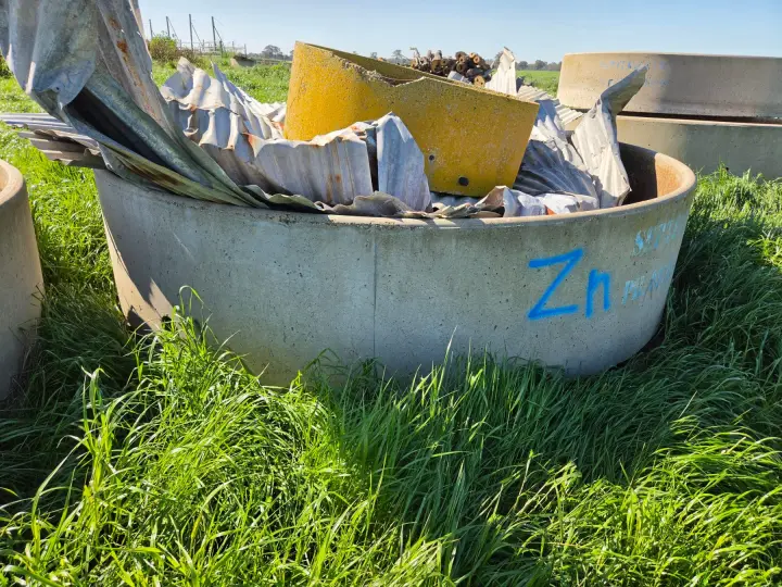 Septec 10ft Stock Trough (Zn)