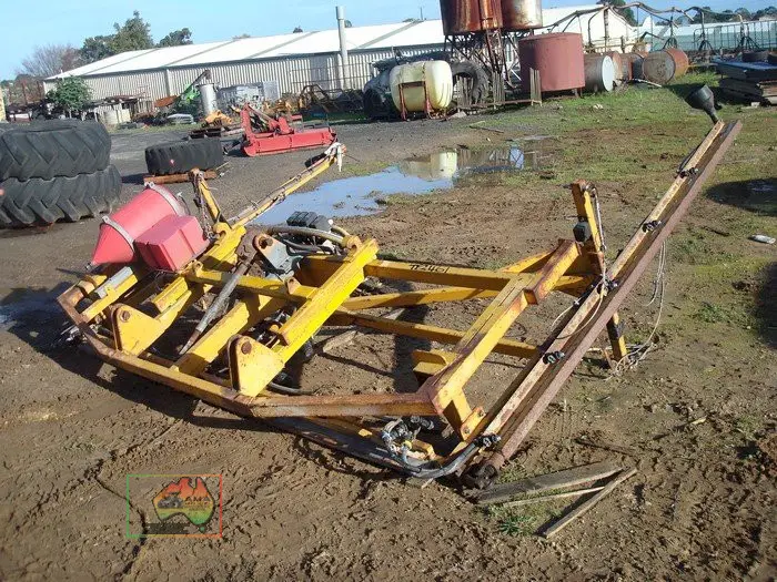 Front Mount 8m Sprayer Boom