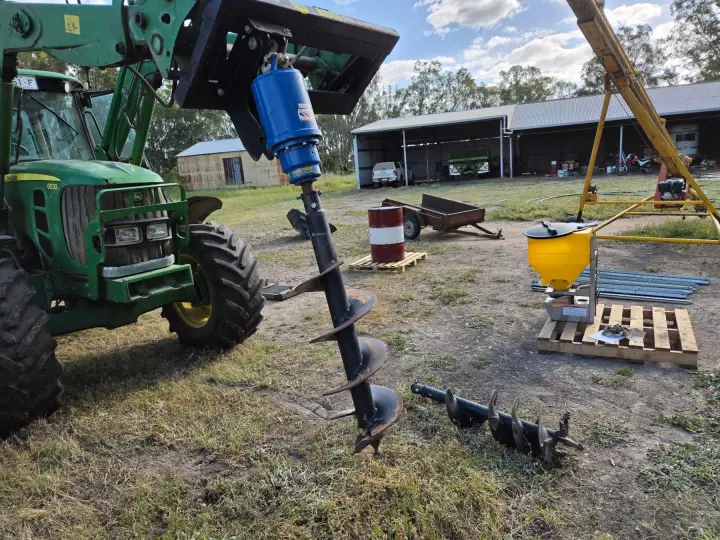 Used - Euro-hitch Hyd. Fence Post Auger