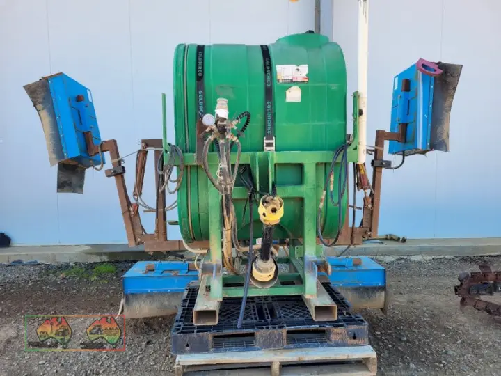 3pl, 1,000Ltr Gold-Acres Shielded Inter-row Sprayer